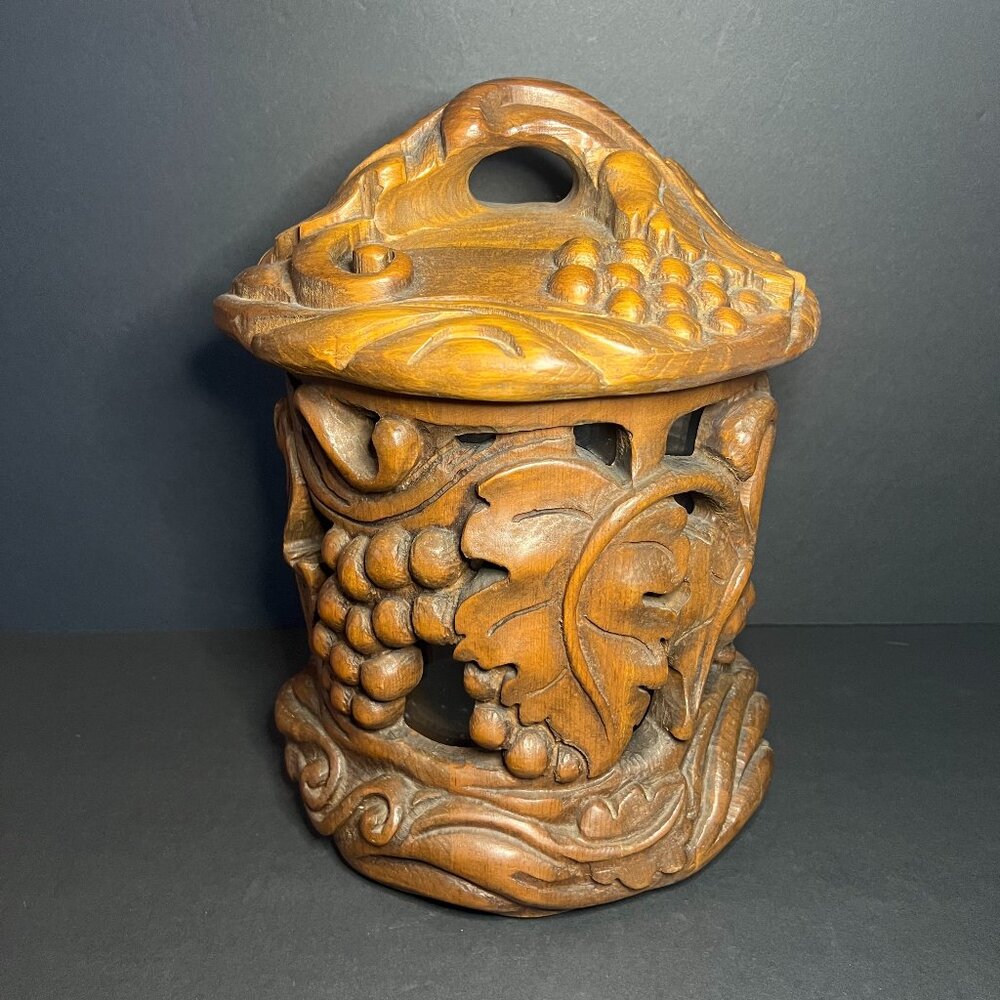 Stunning Vintage Large Hand Carved Wooden Grape Vine Cutout Container Bin w/ Lid